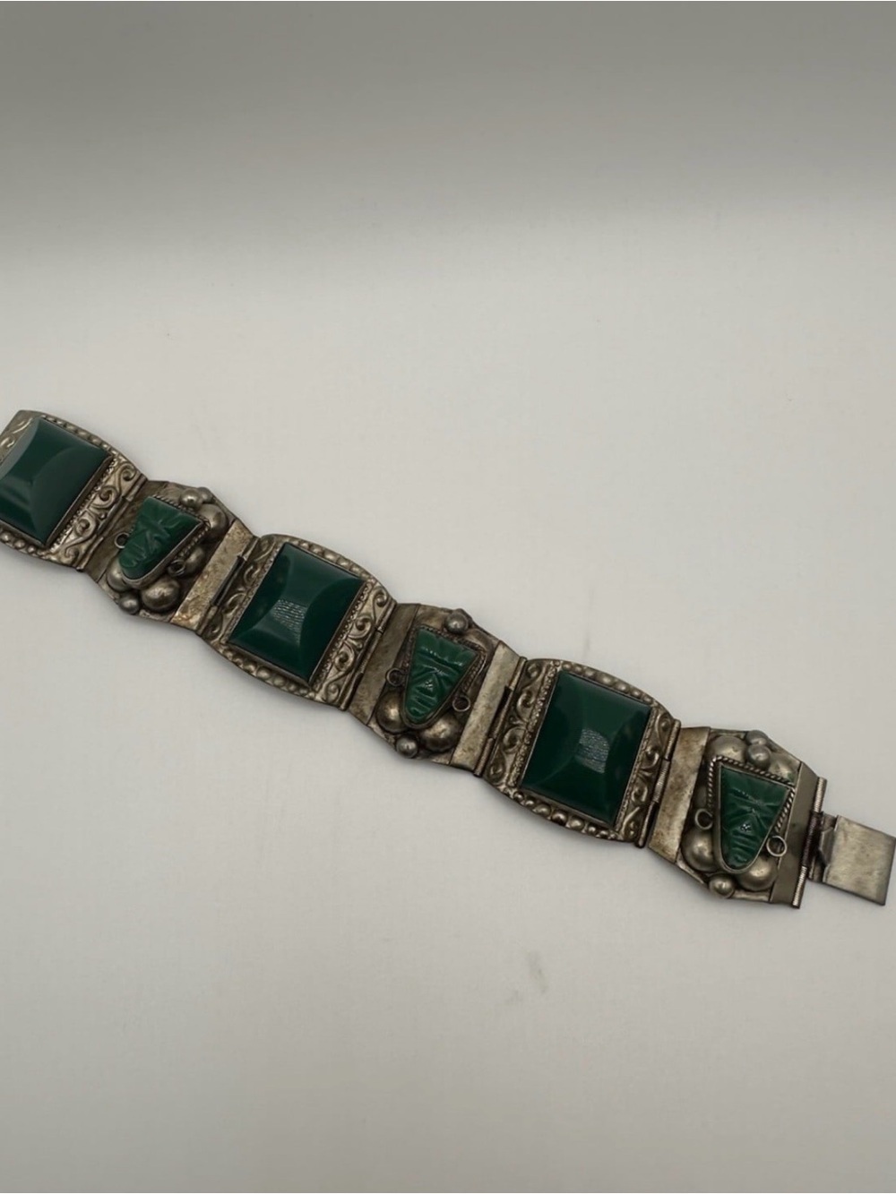 Vintage Taxco Green Onyx Jade Style Aztec Mask Link Bracelet Silver plated